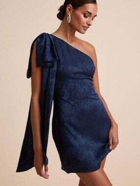 🆕️ Lulu's Jayda Satin Jacquard One-Shoulder Sash Mini Dress in Navy